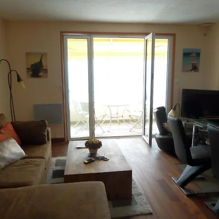 F5 En Bord De Avec Terrasse, Clim Et Parking - - Fr-1-715-44 Διαμέρισμα *
